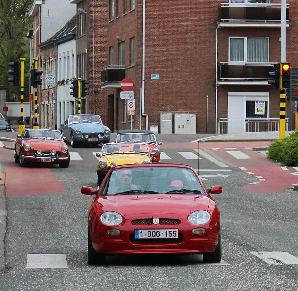 Follow the leader op 13-4-2014 org. Jos & Marie-lou (151).JPG